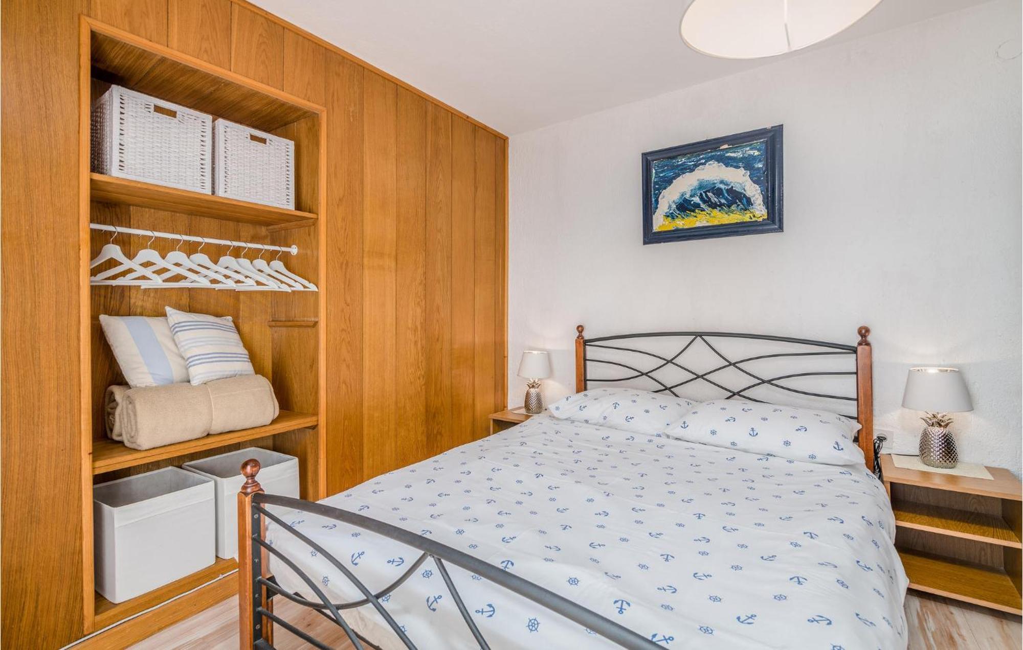 2 Bedroom Gorgeous Home In Baska Exterior foto